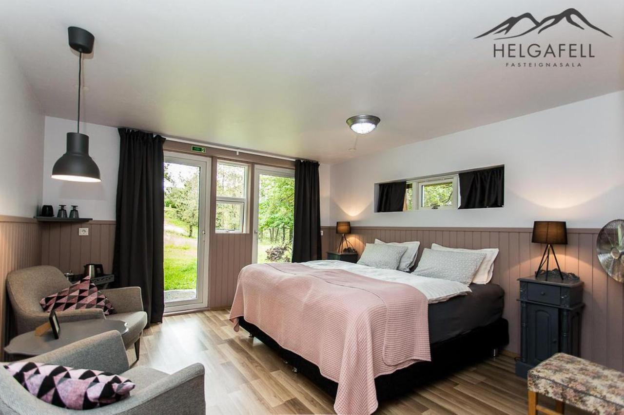 Laugaras Homestay Eksteriør billede