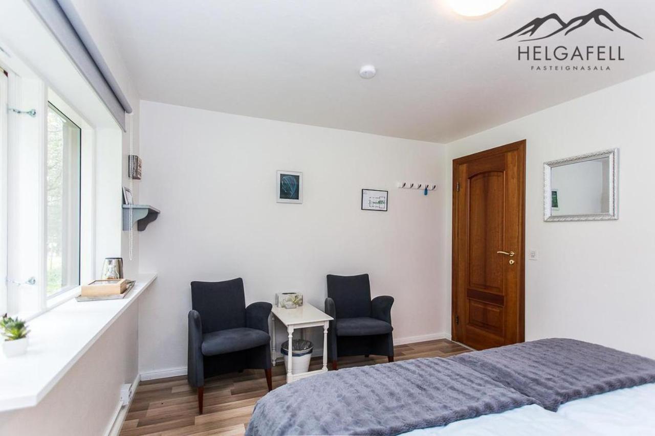 Laugaras Homestay Eksteriør billede